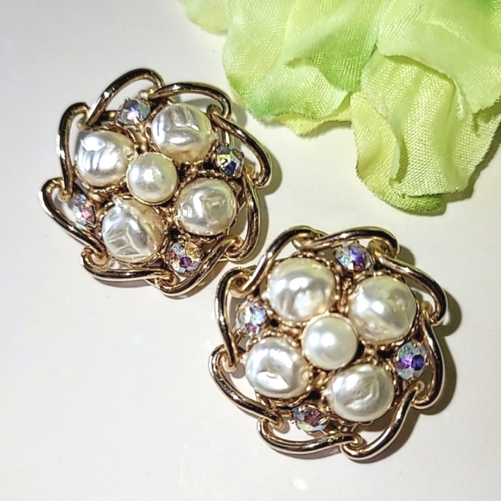 BAROQUE FAUX PEARL & AURORA BOREALIS CLIP-ON EARRINGS